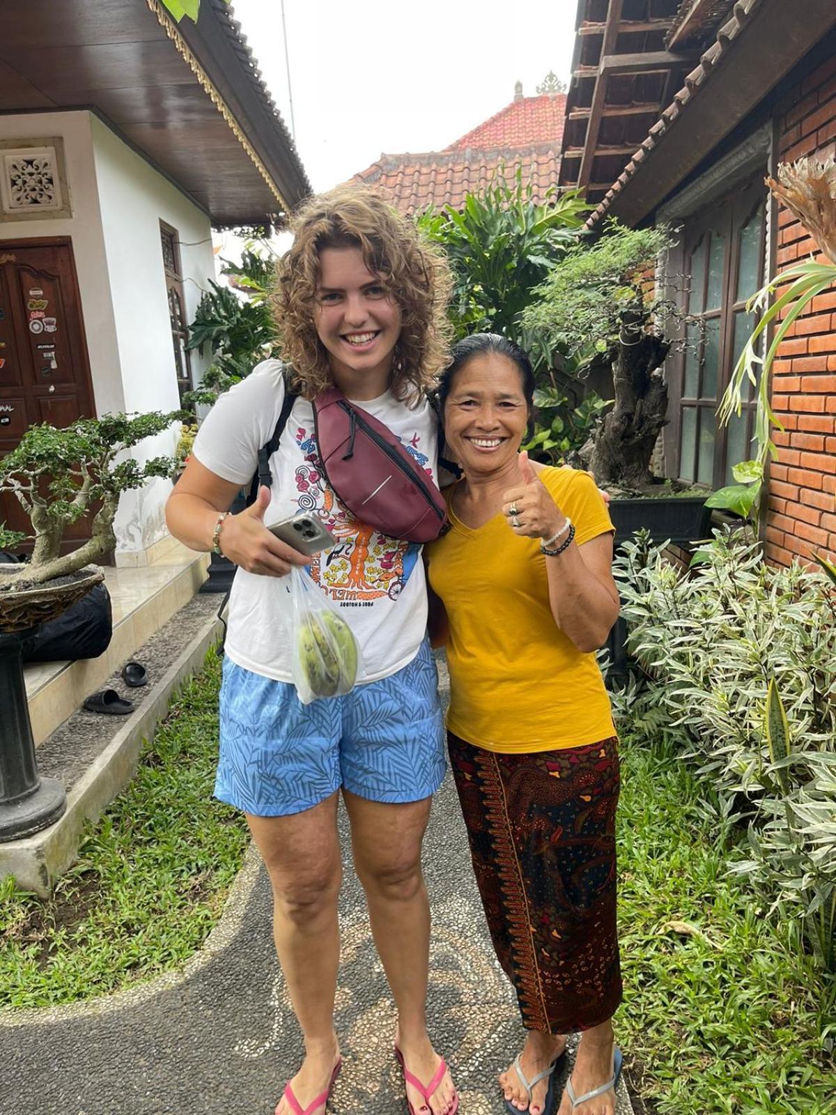 Raditya Homestay Mambat Eksteriør bilde